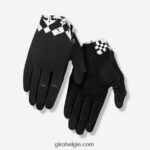 FXR244808 Giro Heren dnd handschoen mat zwart/krijt sintra