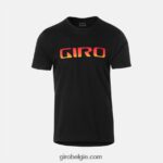 FXR2441037 Giro Heren tech tee - korte mouw zwarte hyperglitch