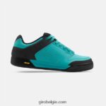 FXR2441364 Giro vrouwen weggegooide schoen gletsjer