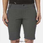 FXR2441370 Giro vrouwen onderneming kort houtskool